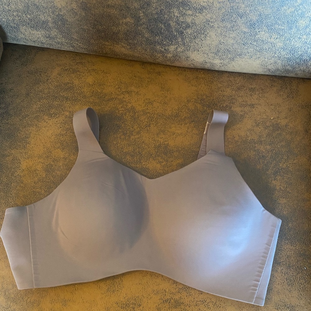 Knix sports bra